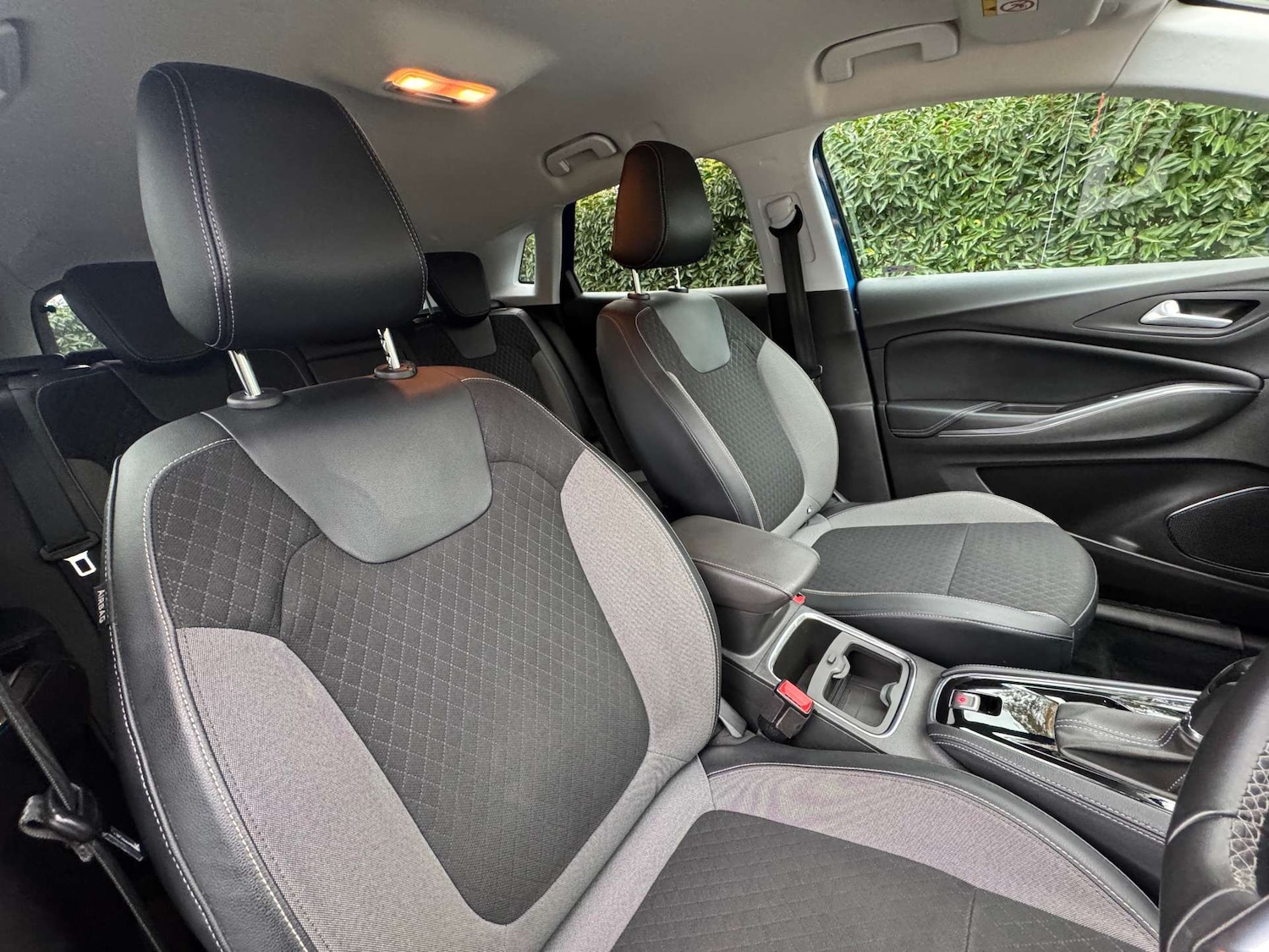 Used Vauxhall Grandland X 2018 for sale - 76384171: Photo 14