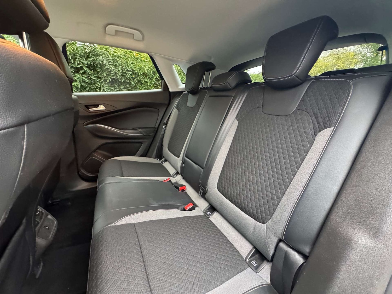 Used Vauxhall Grandland X 2018 for sale - 76384171: Photo 16