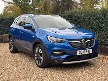 2018 - 1.2 Grandland X Sport Nav T S/S Auto 5dr