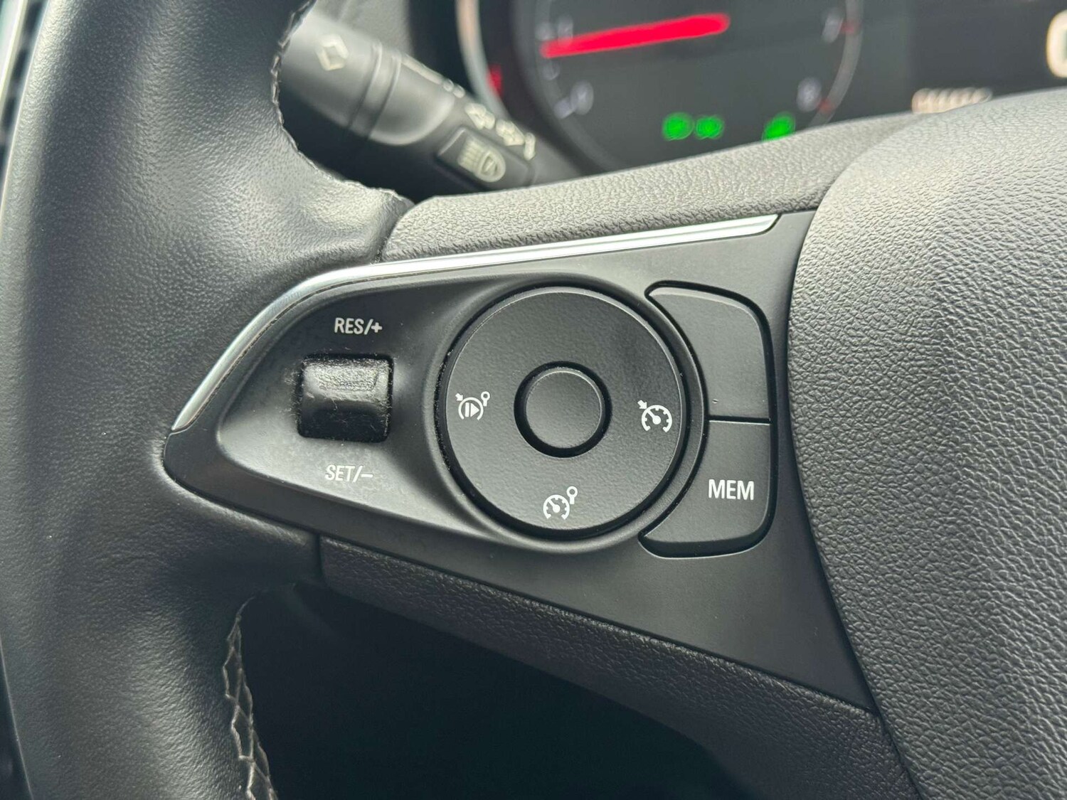 Used Vauxhall Grandland X 2018 for sale - 76384171: Photo 35