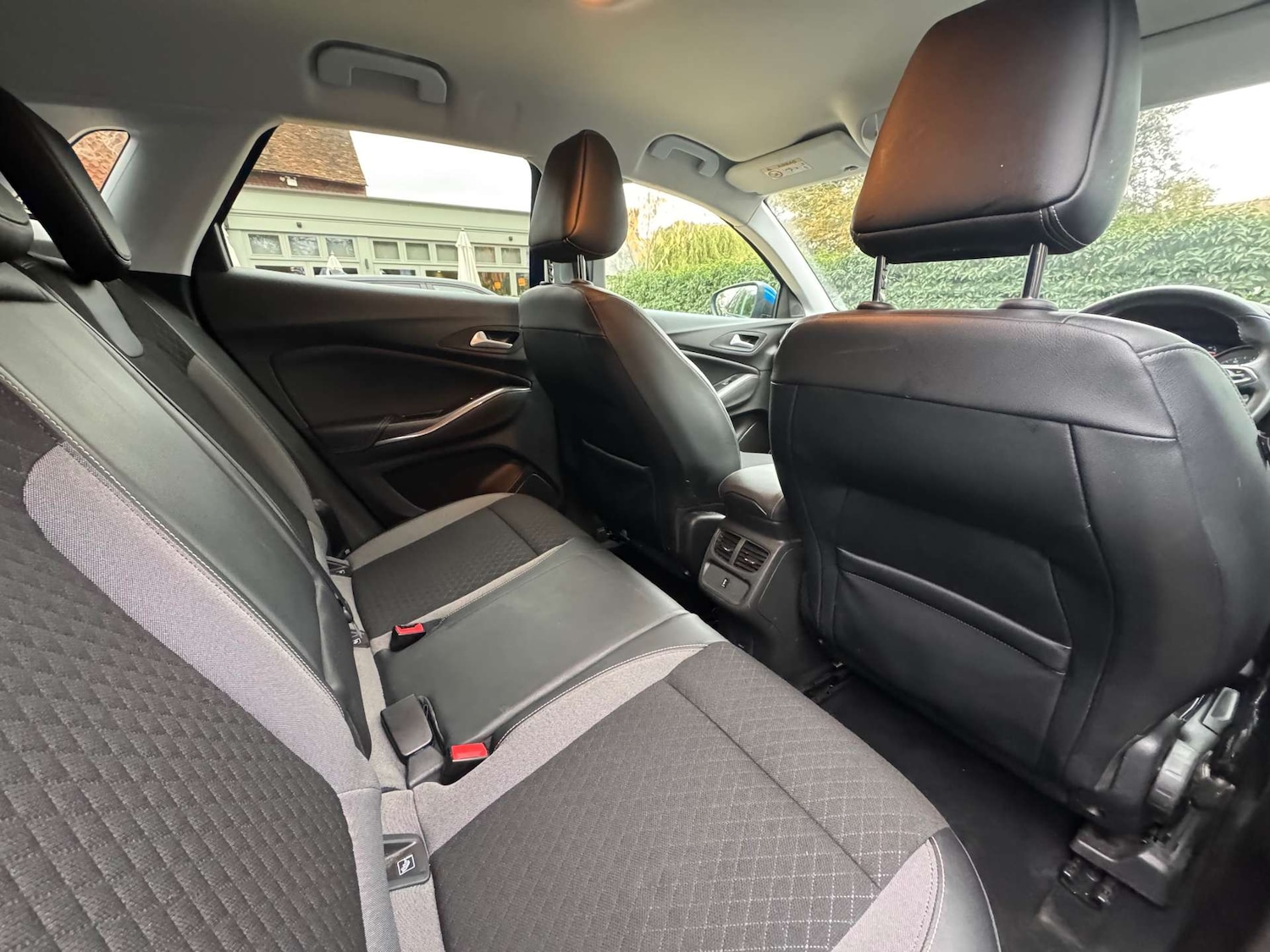 Used Vauxhall Grandland X 2018 for sale - 76384171: Photo 9