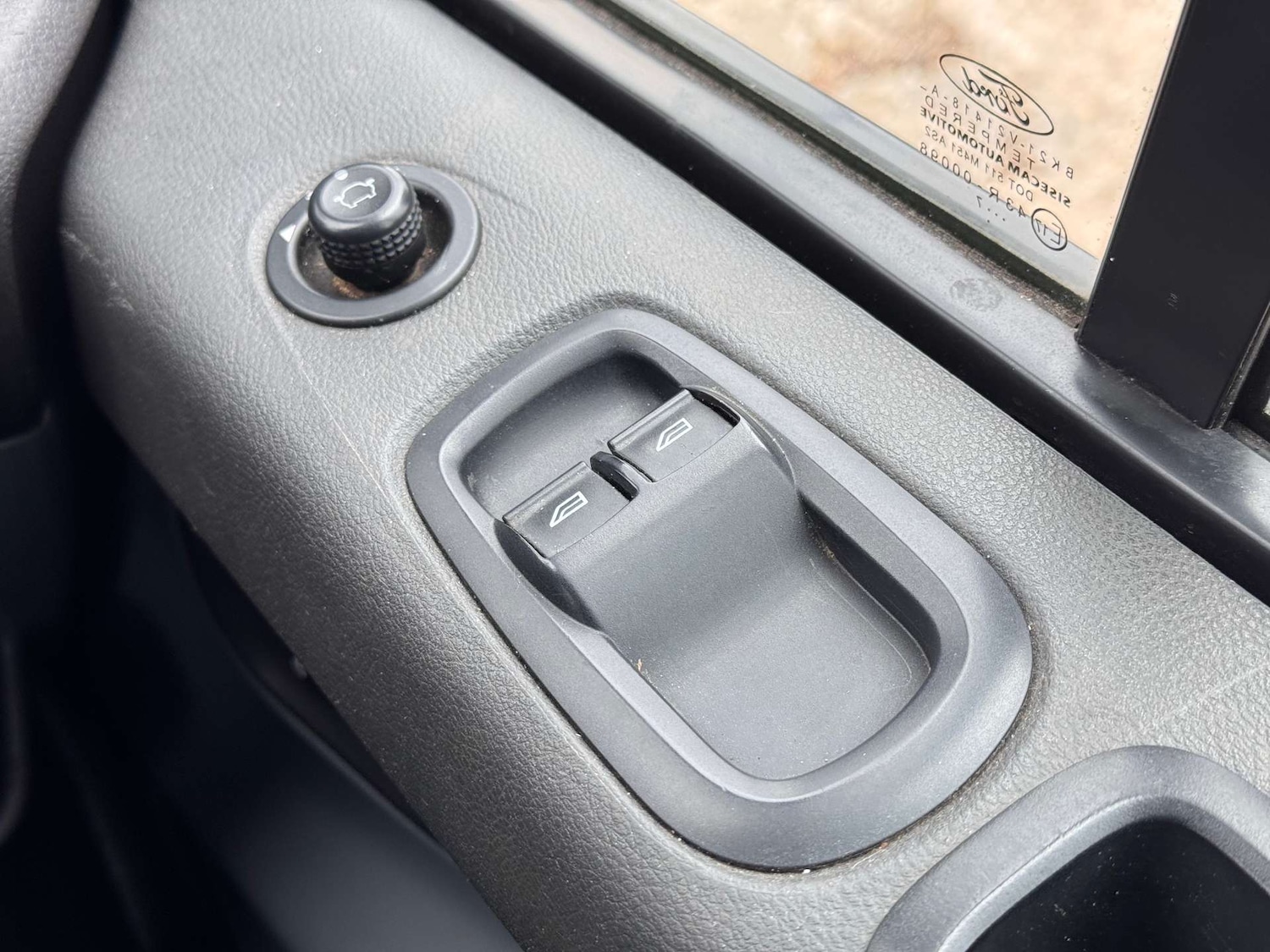 Used Ford Transit Custom 2018 for sale - 77847589: Photo 24