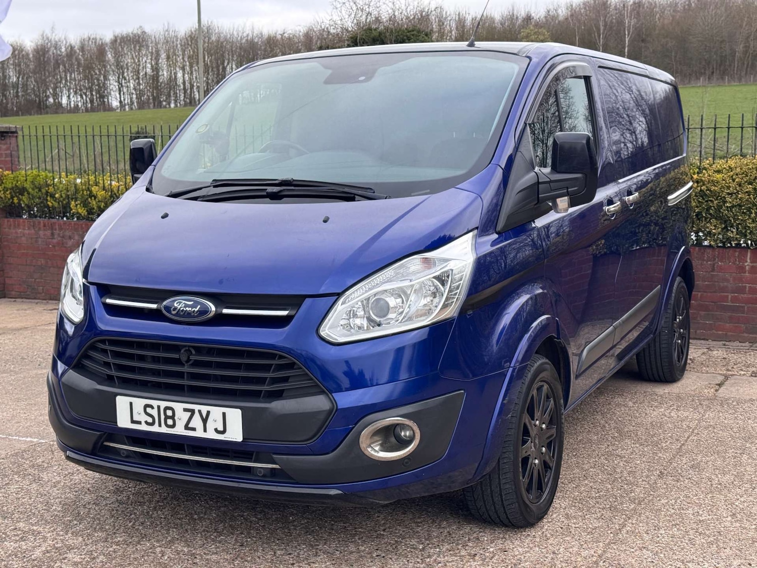 Used Ford Transit Custom 2018 for sale - 77847589: Photo 6