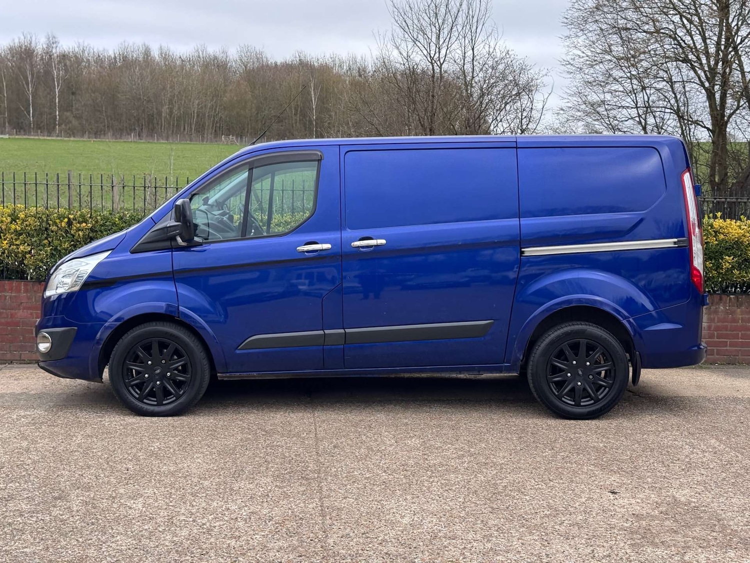 Used Ford Transit Custom 2018 for sale - 77847589: Photo 8