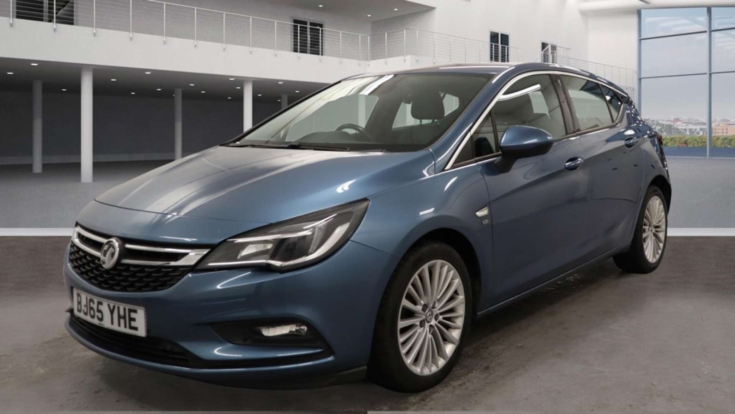 Used Vauxhall Astra 2016 for sale - 76427132: Photo 2