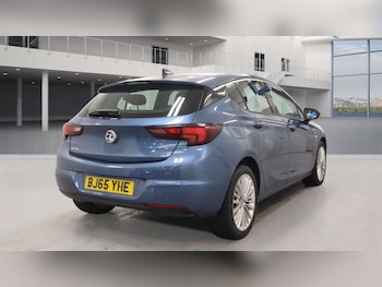 Used Vauxhall Astra 2016 for sale - 76427132: Photo