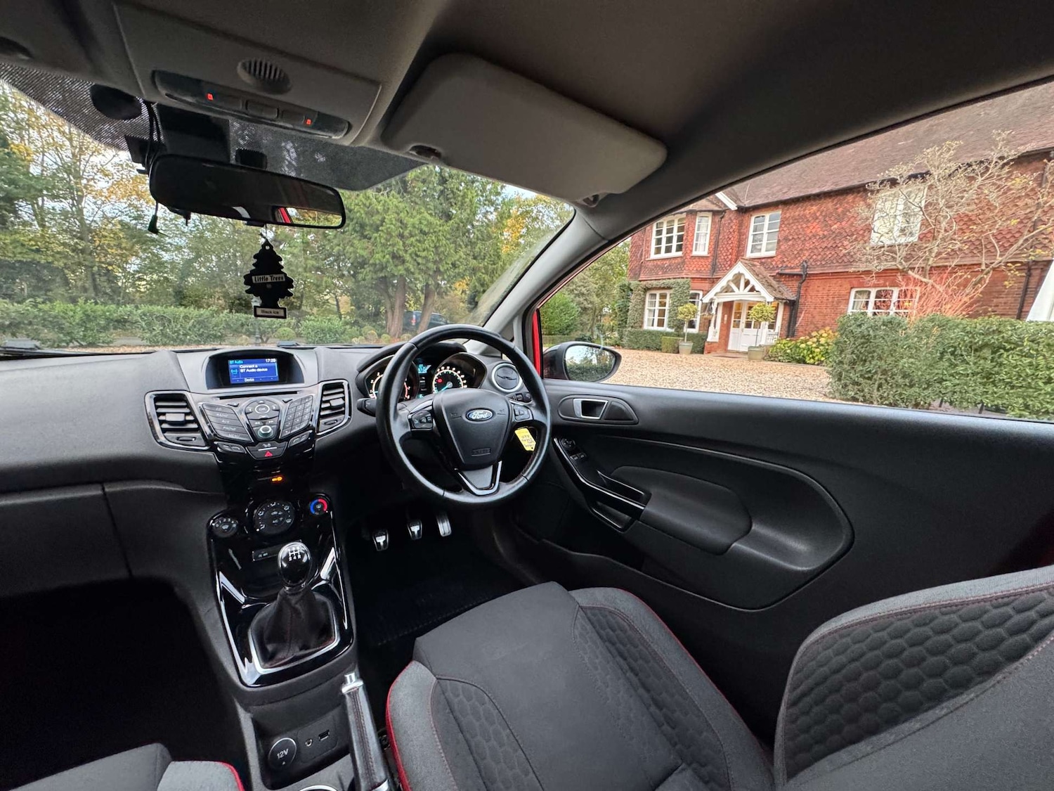 Used Ford Fiesta 2015 for sale - 76340734: Photo 21