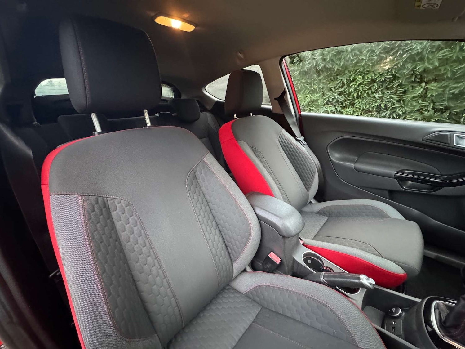 Used Ford Fiesta 2015 for sale - 76340734: Photo 22