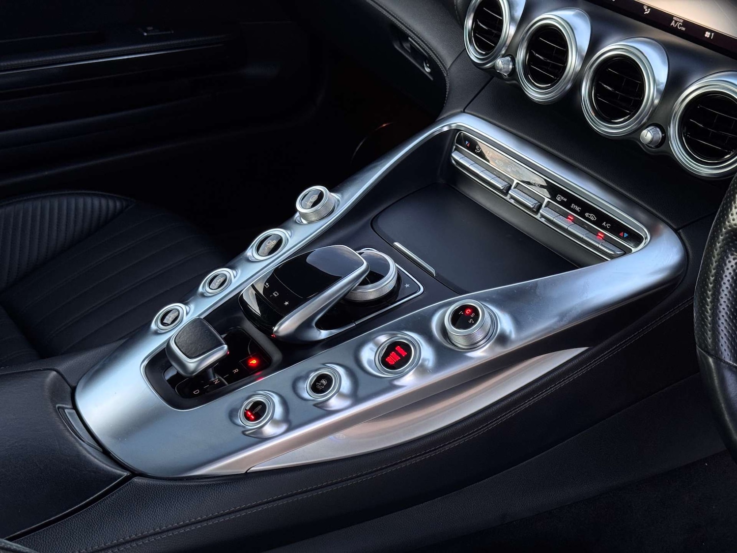 Used Mercedes-Benz AMG GT 2016 for sale - 77655551: Photo 43