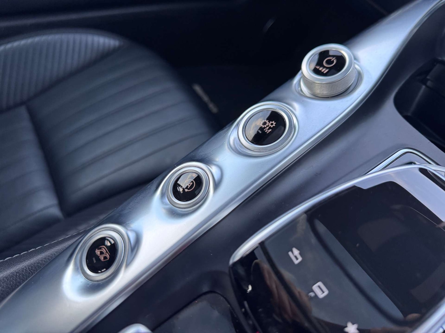 Used Mercedes-Benz AMG GT 2016 for sale - 77655551: Photo 59