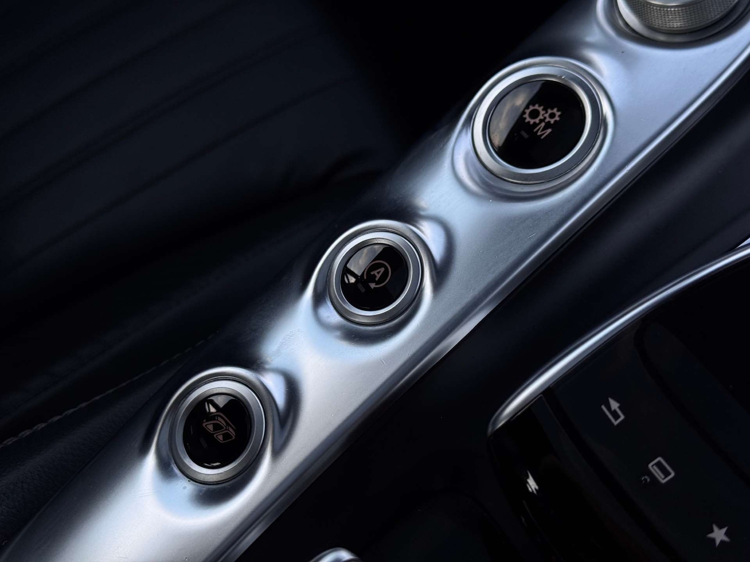 Used Mercedes-Benz AMG GT 2016 for sale - 77655551: Photo 60