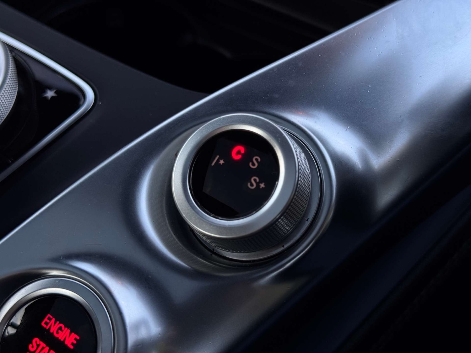 Used Mercedes-Benz AMG GT 2016 for sale - 77655551: Photo 65