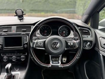 Used Volkswagen Golf 2016 for sale - 76957774: Photo