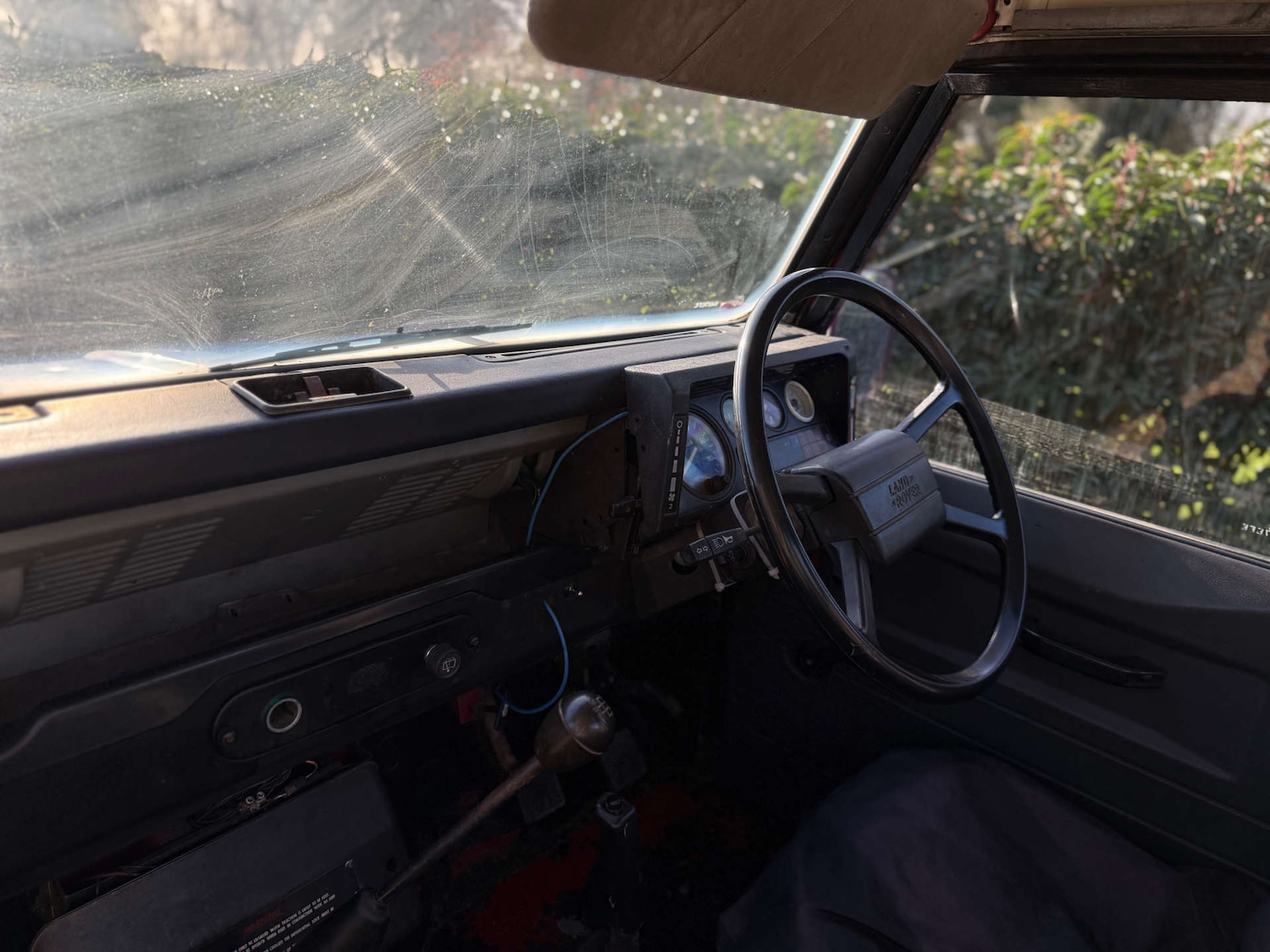 Used Land Rover Defender 1990 for sale - 76897256: Photo 17