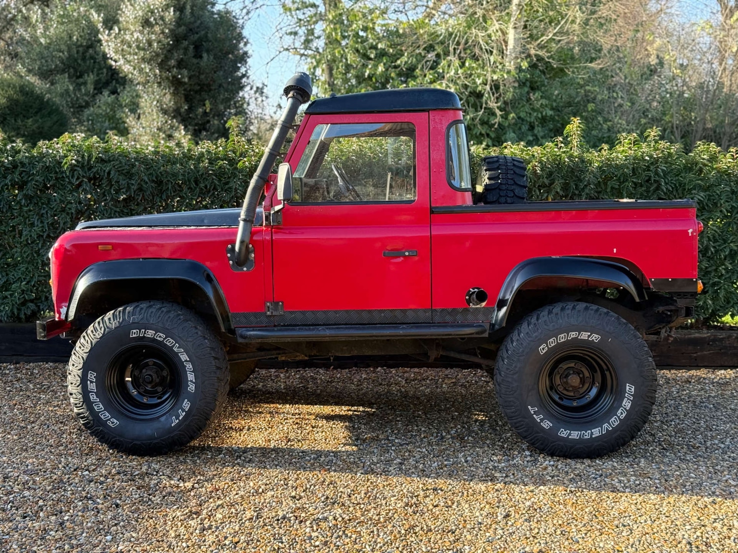 Used Land Rover Defender 1990 for sale - 76897256: Photo 2