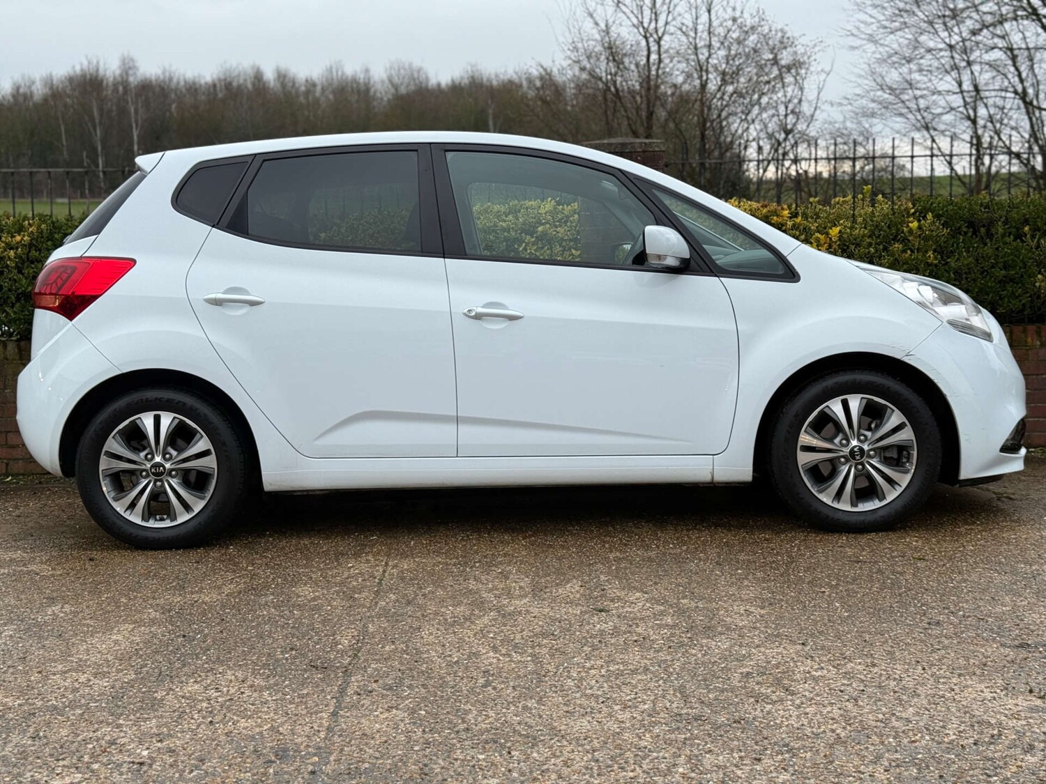 Used Kia Venga 2017 for sale - 77470108: Photo 12