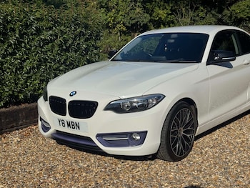 Used BMW 2 Series 2015 for sale - 76278557: Photo