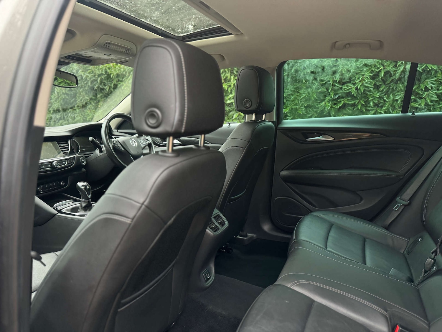 Used Vauxhall Insignia 2018 for sale - 76640022: Photo 5