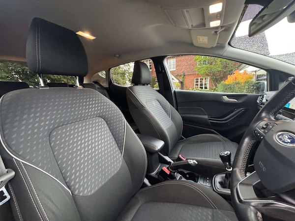 Used Ford Fiesta 2018 for sale - 75650470: Photo 15