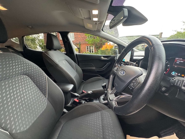 Used Ford Fiesta 2018 for sale - 75650470: Photo 16