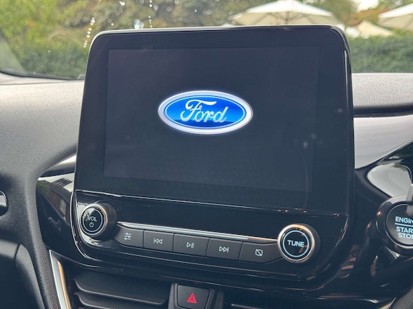 Used Ford Fiesta 2018 for sale - 75650470: Photo 33