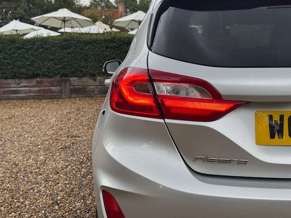 Used Ford Fiesta 2018 for sale - 75650470: Photo 7