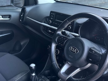 Used Kia Picanto 2020 for sale - 78654432: Photo