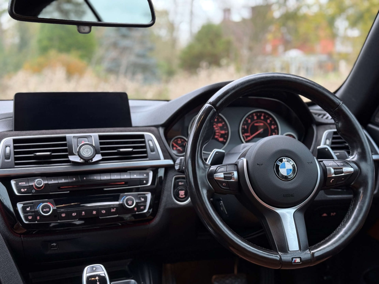 Used BMW 4 Series 2017 for sale - 76687505: Photo 43