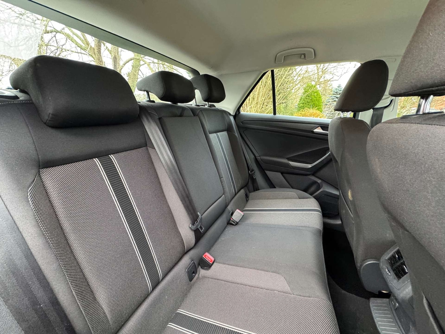 Used Volkswagen T-Roc 2018 for sale - 76923082: Photo 17