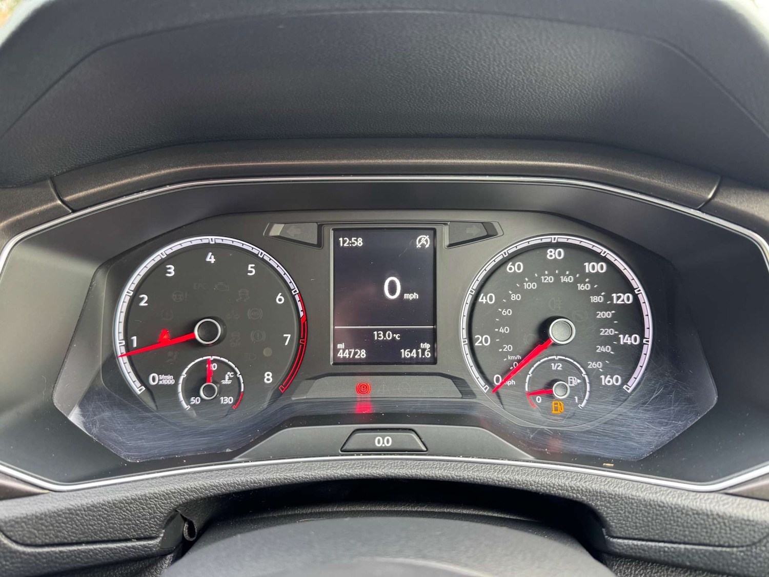 Used Volkswagen T-Roc 2018 for sale - 76923082: Photo 31