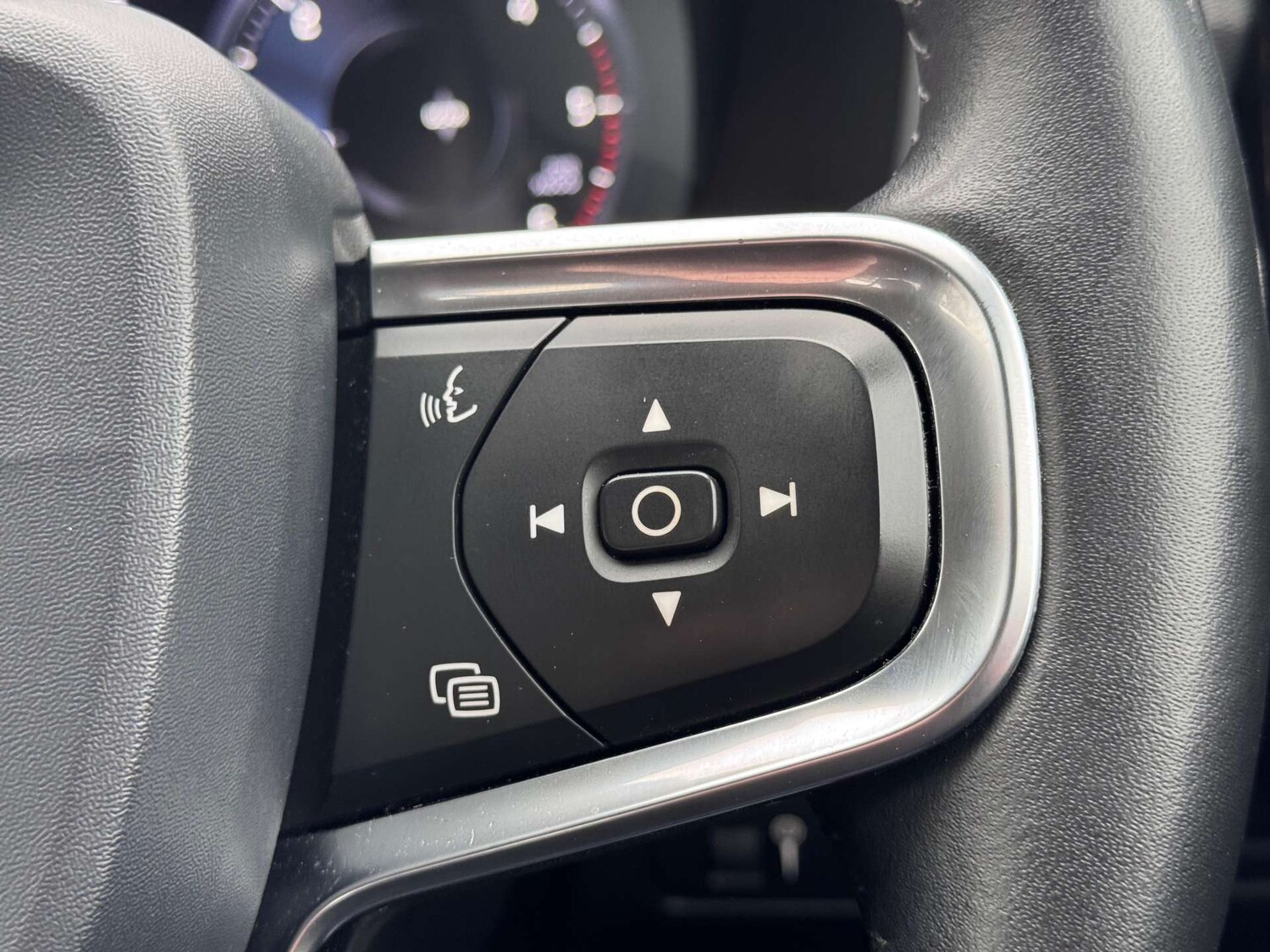 Used Volvo XC40 2019 for sale - 77535075: Photo 24