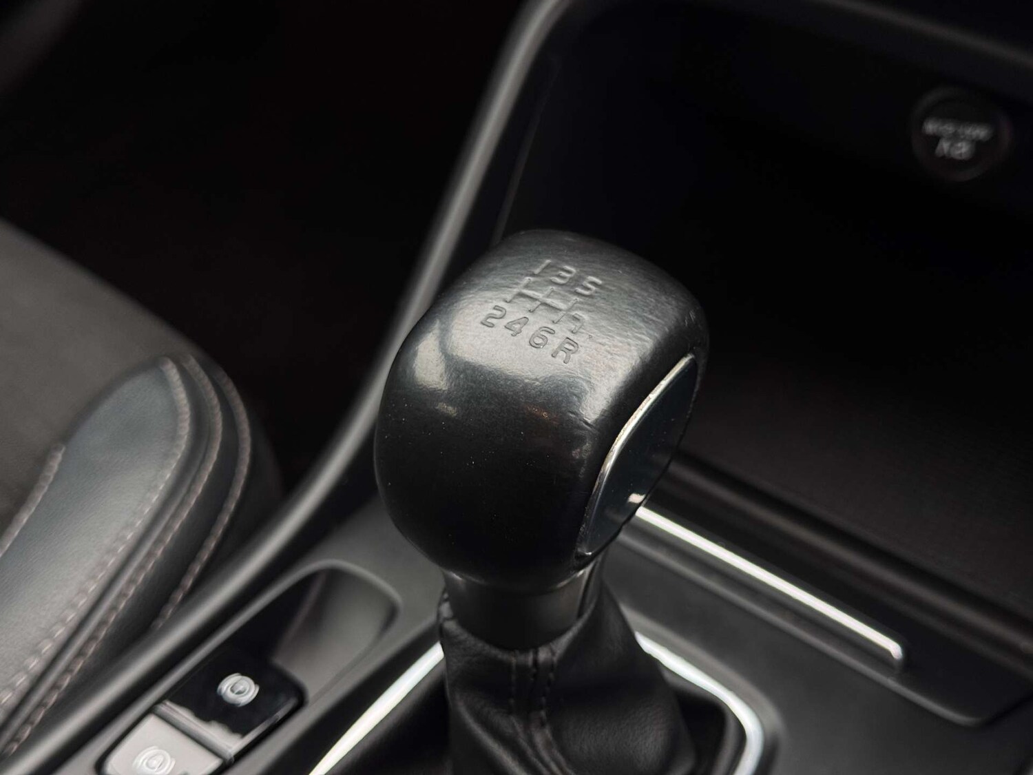 Used Volvo XC40 2019 for sale - 77535075: Photo 29