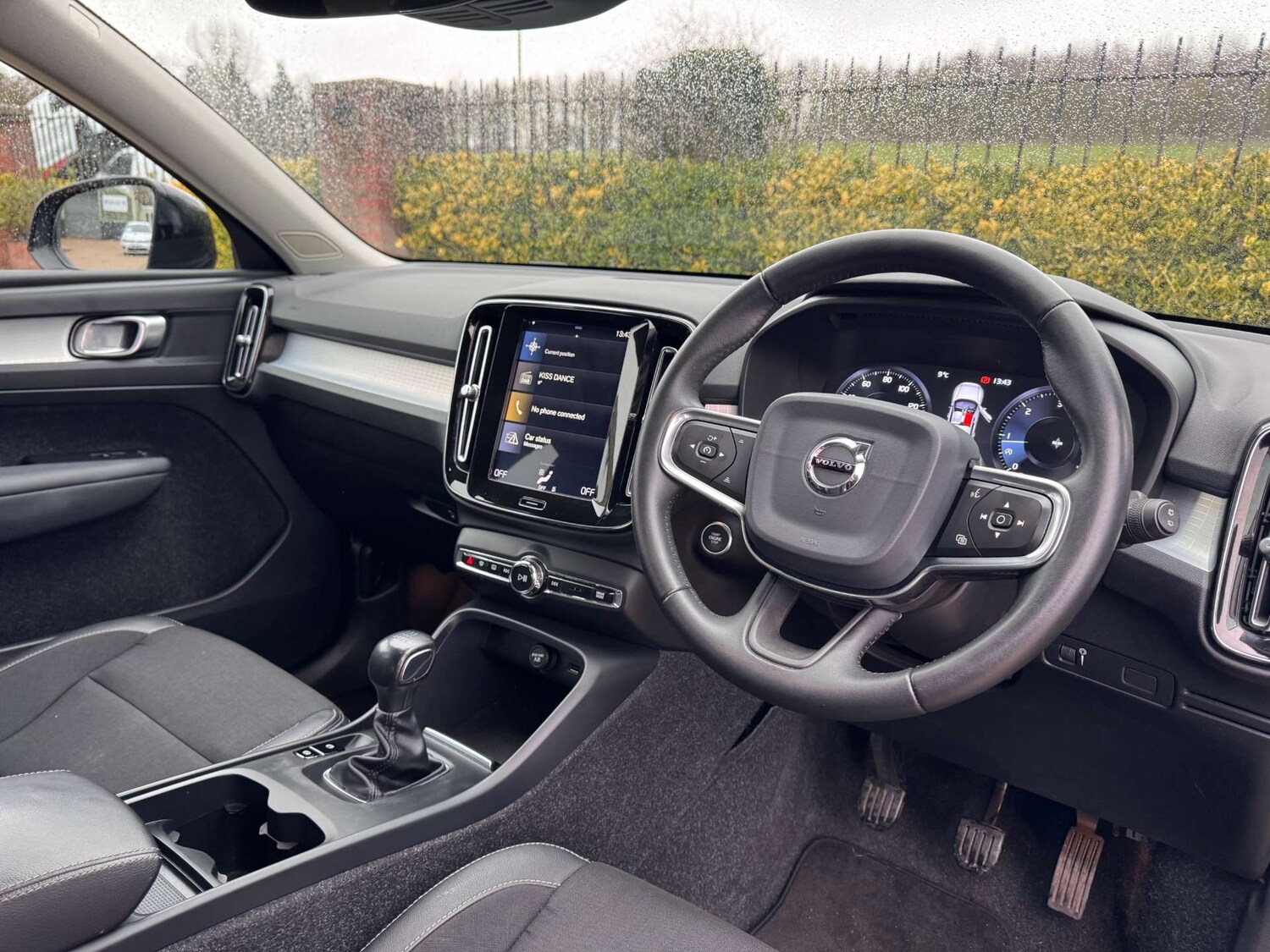 Used Volvo XC40 2019 for sale - 77535075: Photo 32