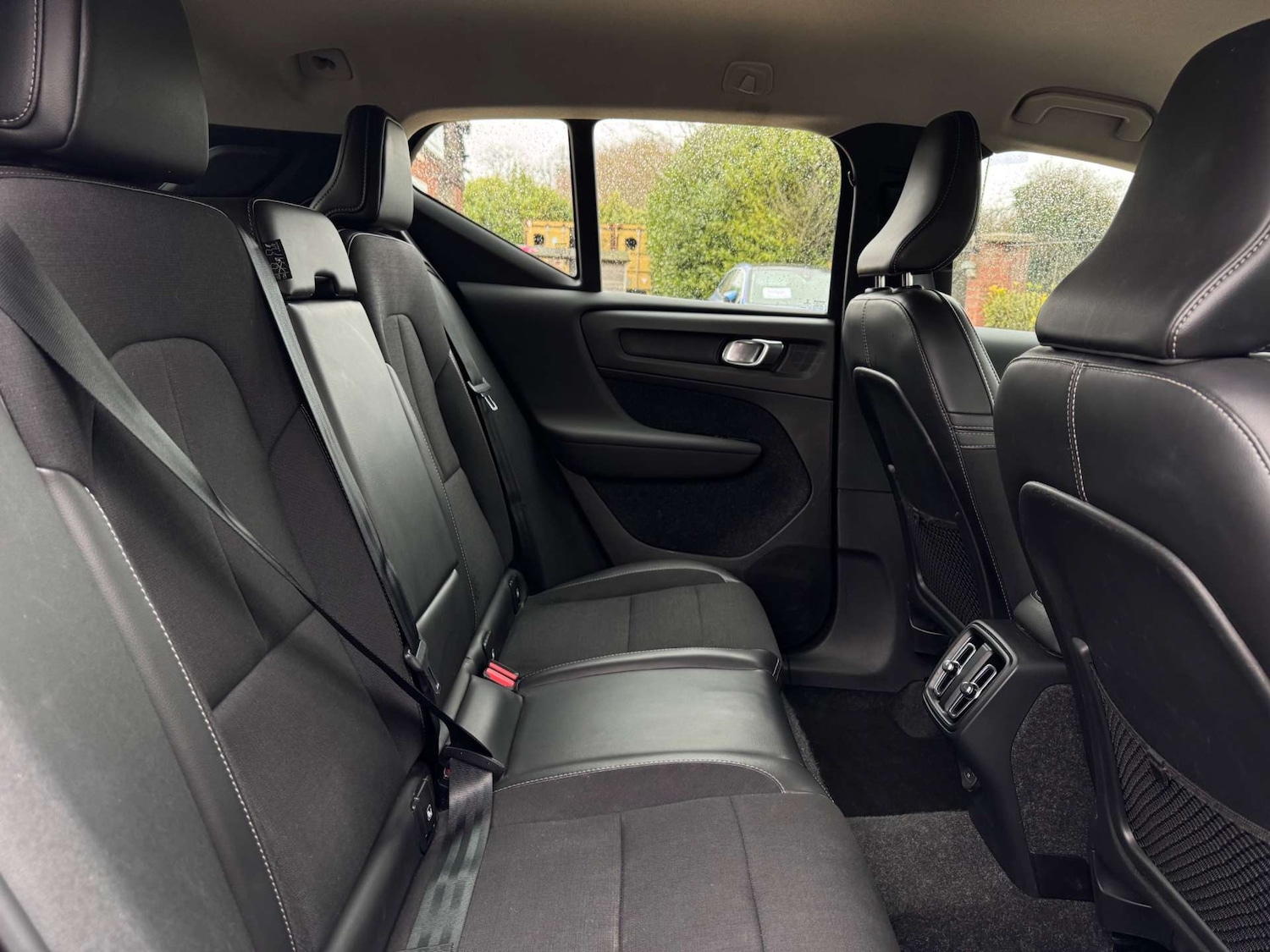 Used Volvo XC40 2019 for sale - 77535075: Photo 37