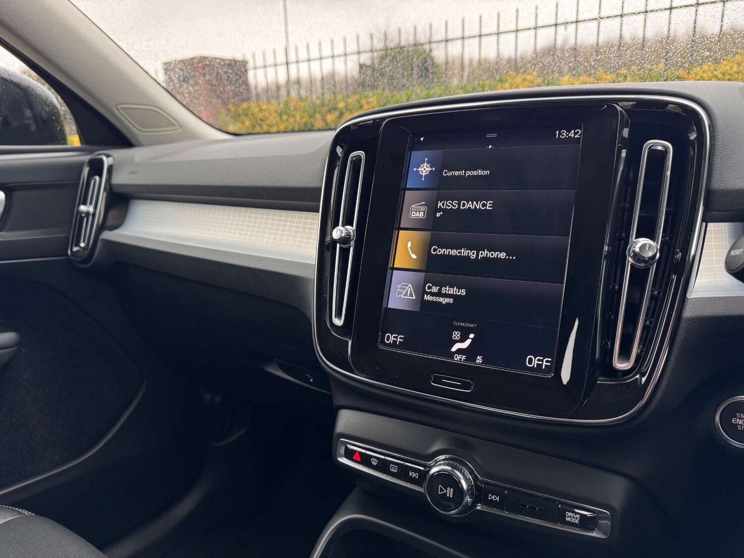 Used Volvo XC40 2019 for sale - 77535075: Photo 38