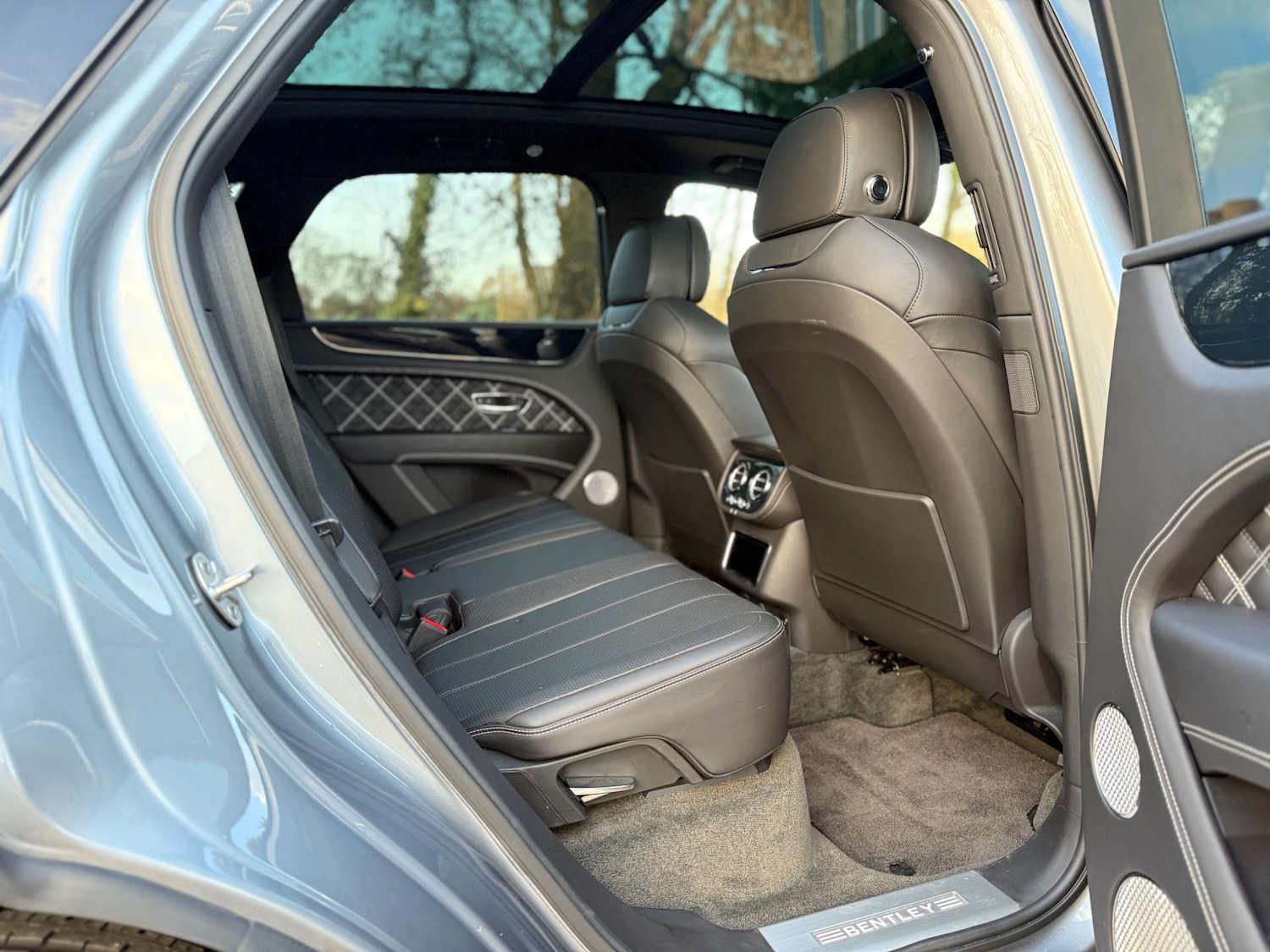 Used Bentley Bentayga 2020 for sale - 76897269: Photo 33