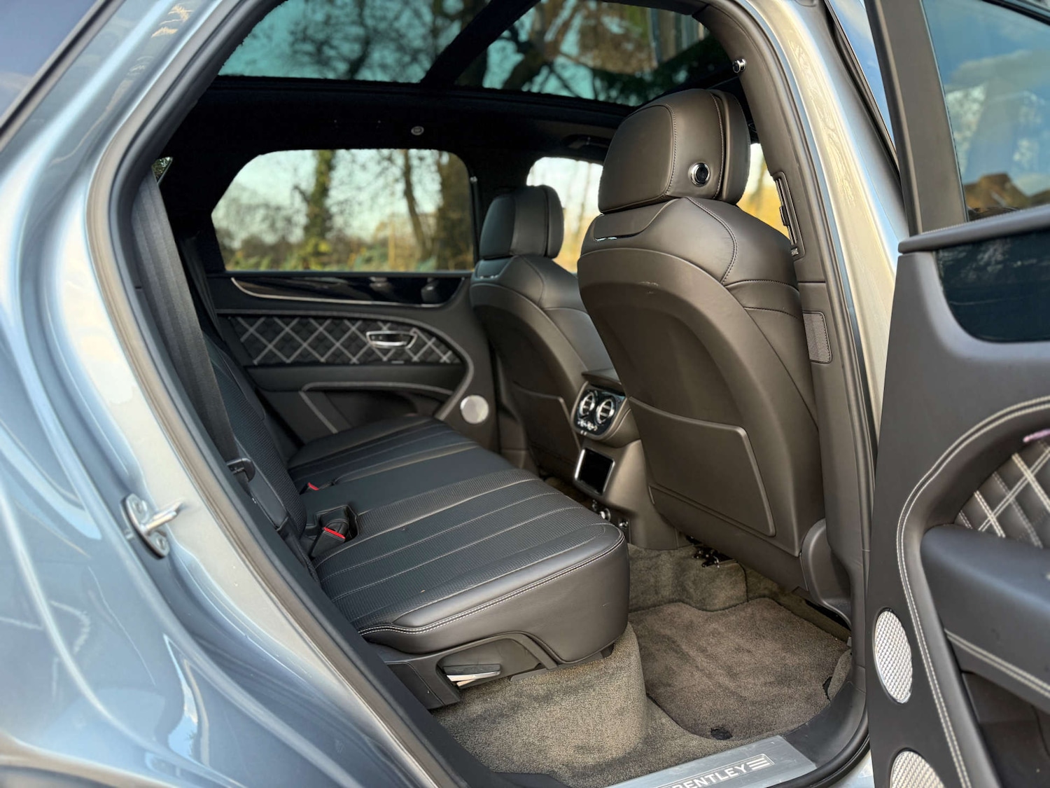 Used Bentley Bentayga 2020 for sale - 76897269: Photo 34