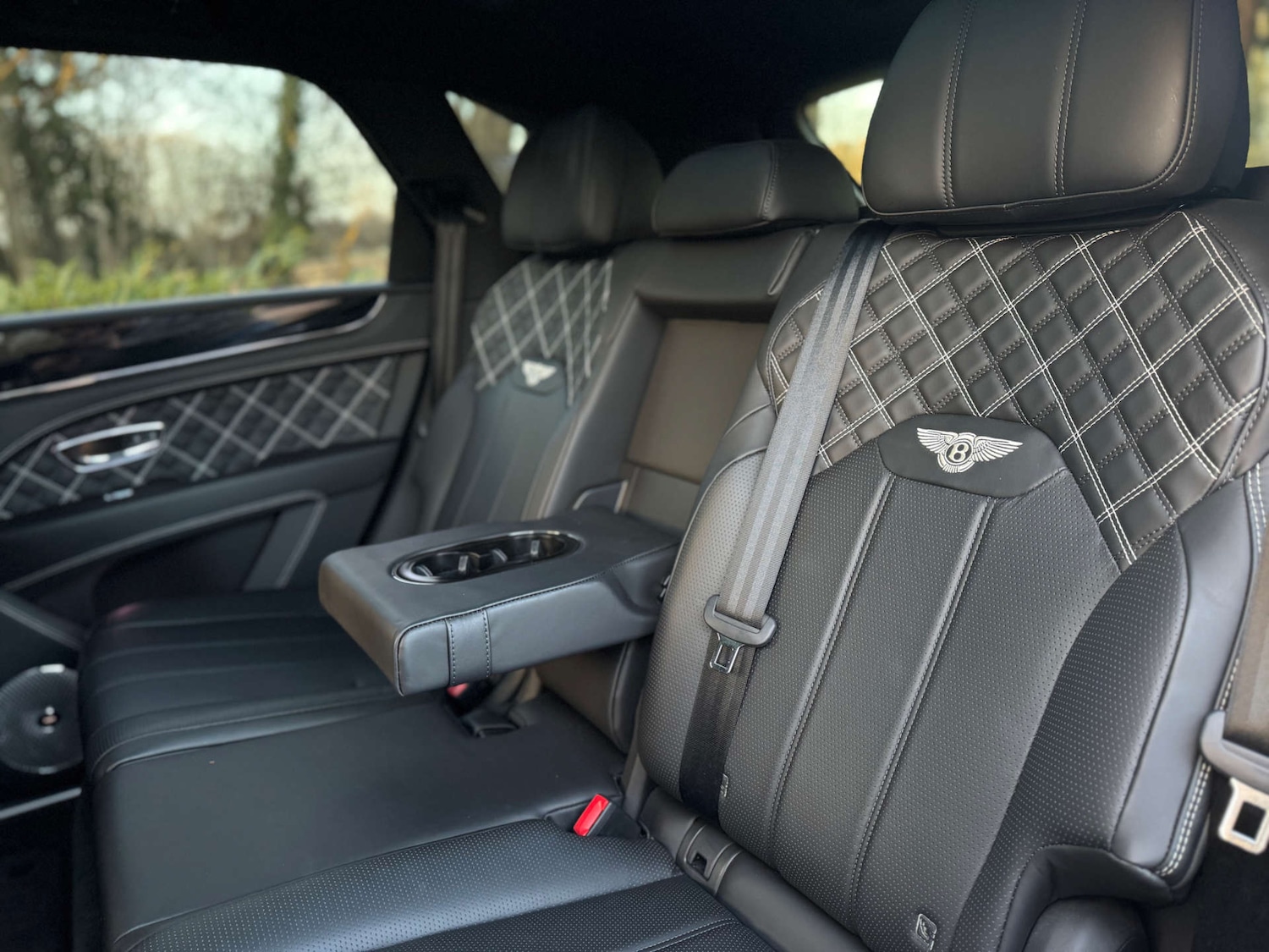 Used Bentley Bentayga 2020 for sale - 76897269: Photo 38