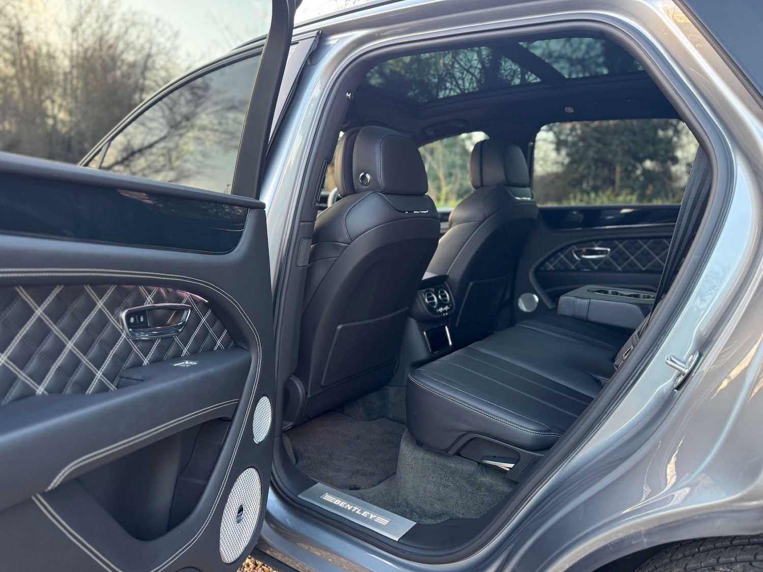 Used Bentley Bentayga 2020 for sale - 76897269: Photo 39