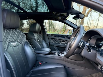 Used Bentley Bentayga 2020 for sale - 76897269: Photo