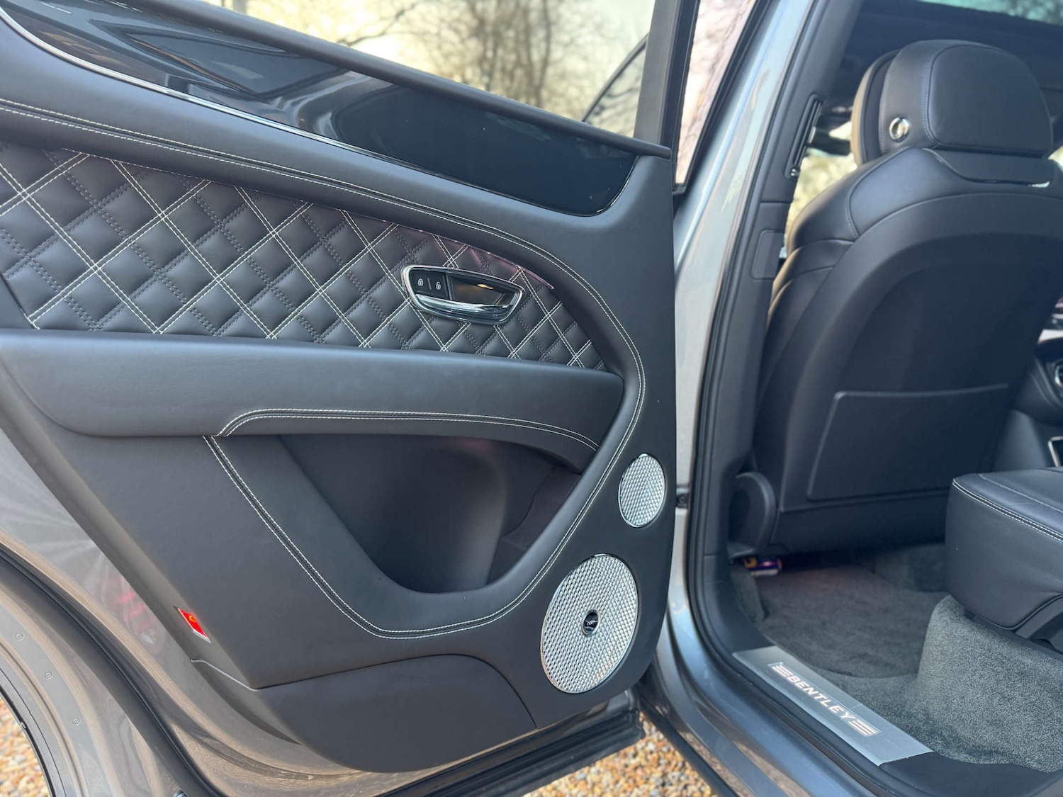 Used Bentley Bentayga 2020 for sale - 76897269: Photo 50