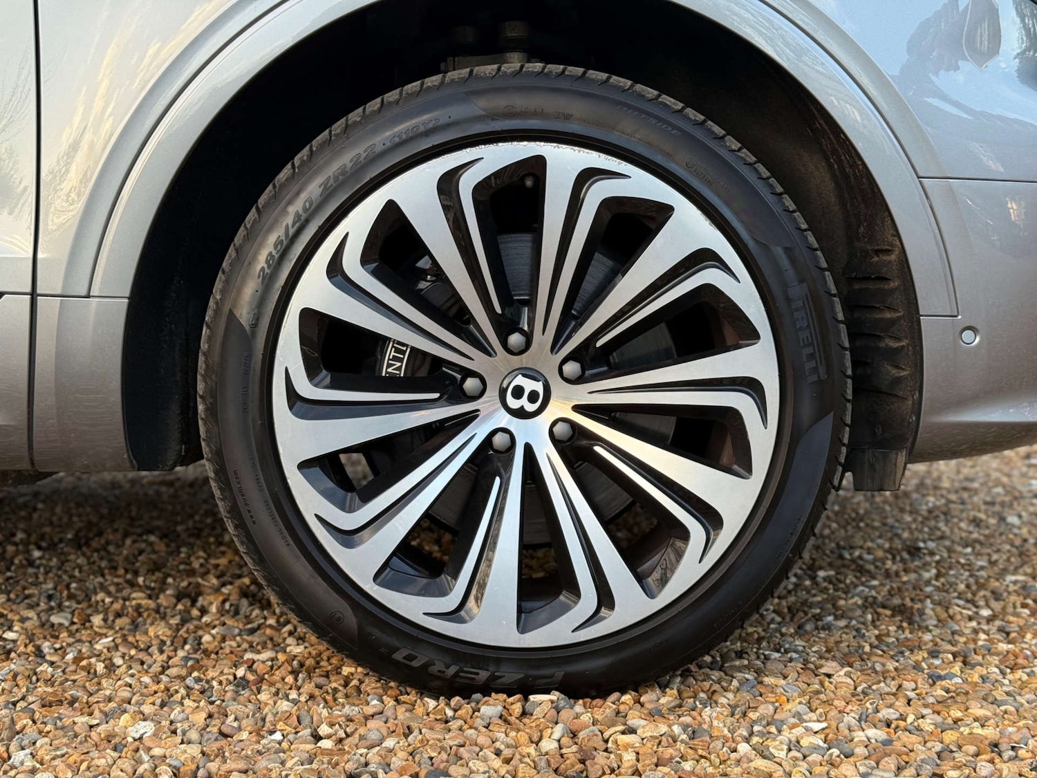 Used Bentley Bentayga 2020 for sale - 76897269: Photo 52