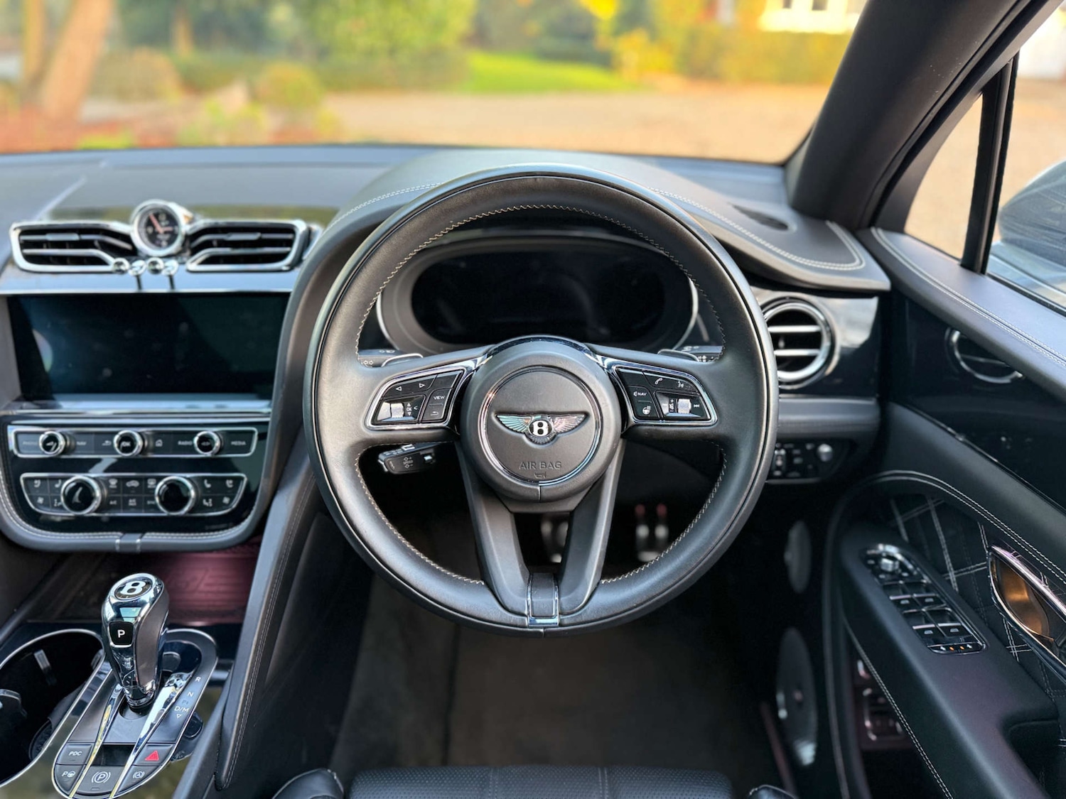 Used Bentley Bentayga 2020 for sale - 76897269: Photo 60