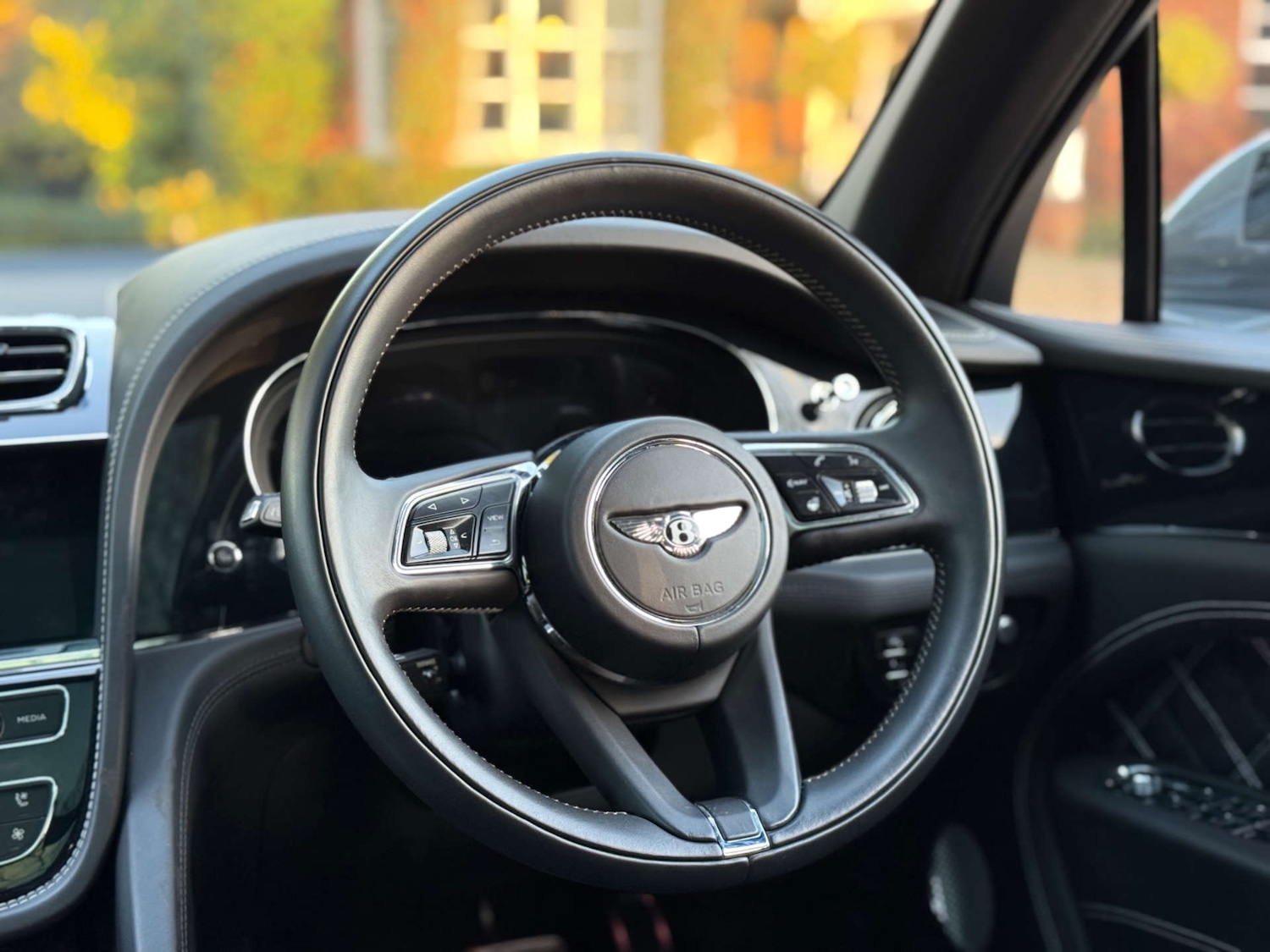 Used Bentley Bentayga 2020 for sale - 76897269: Photo 61