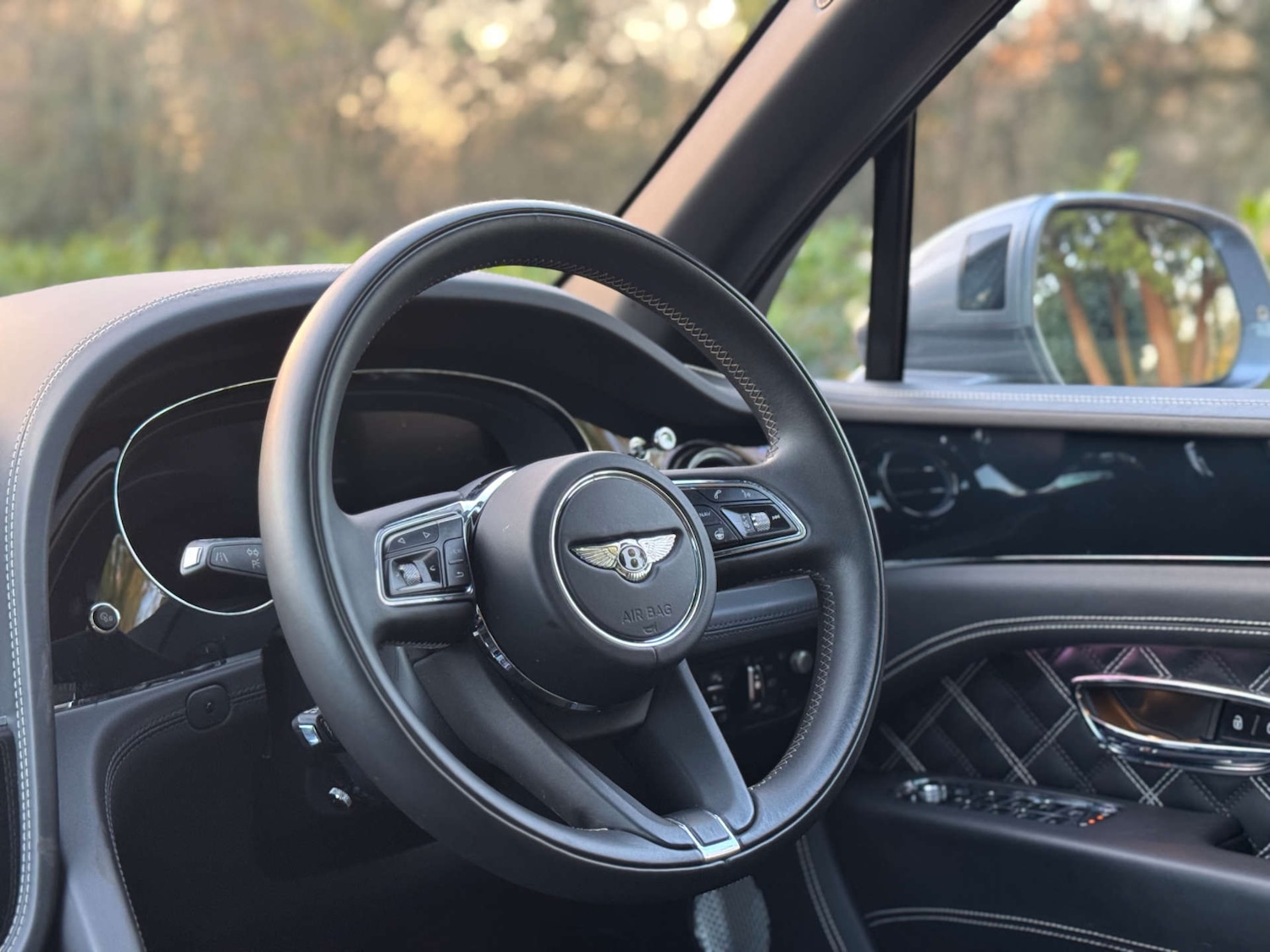 Used Bentley Bentayga 2020 for sale - 76897269: Photo 64