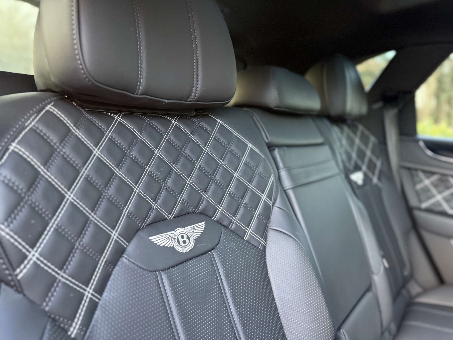 Used Bentley Bentayga 2020 for sale - 76897269: Photo 75