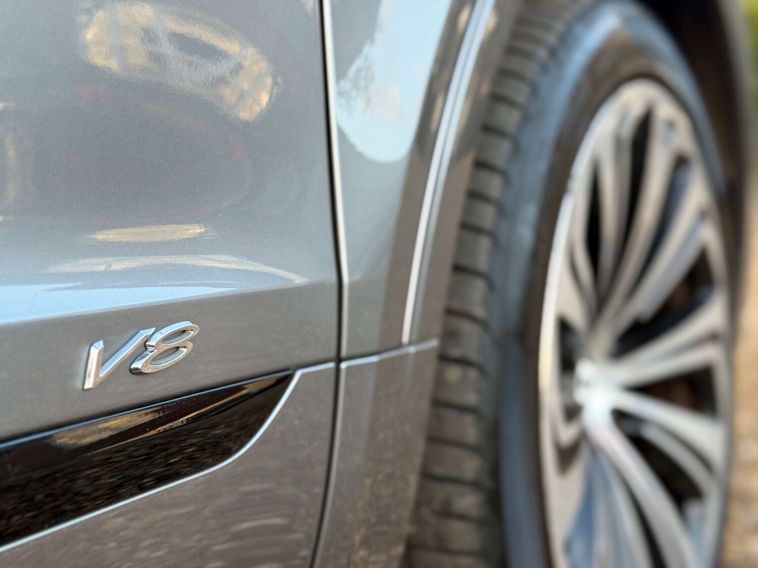 Used Bentley Bentayga 2020 for sale - 76897269: Photo 79