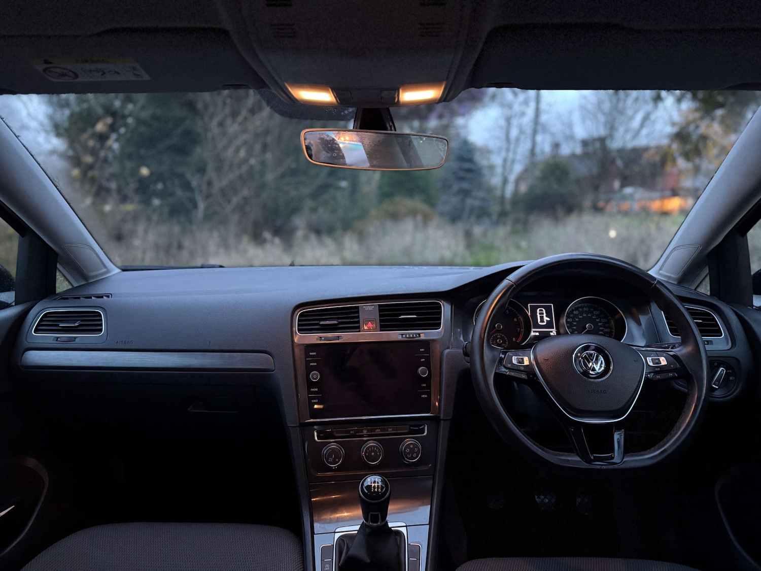 Used Volkswagen Golf 2018 for sale - 77241510: Photo 8