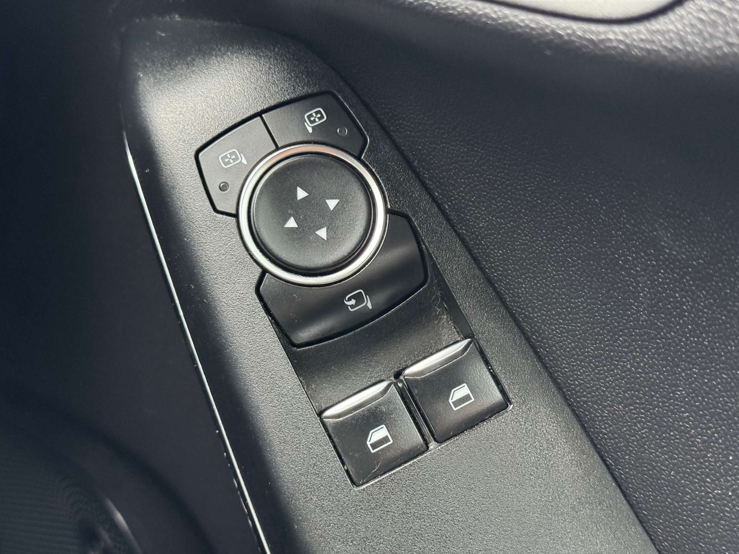 Used Ford Fiesta 2020 for sale - 76385782: Photo 32