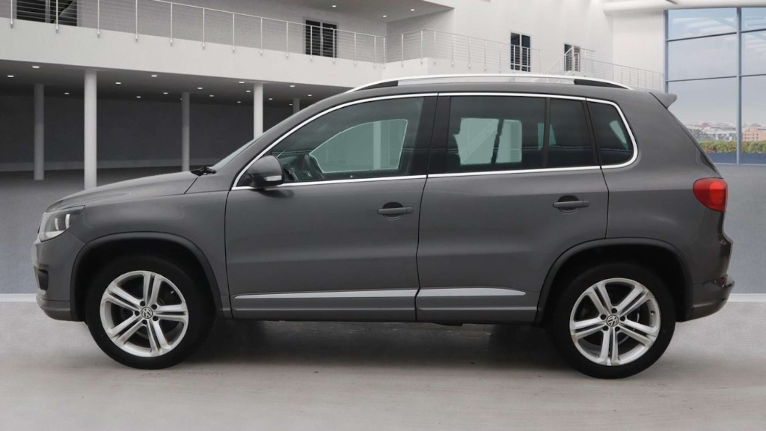 Used Volkswagen Tiguan 2024 for sale - 76579674: Photo 12